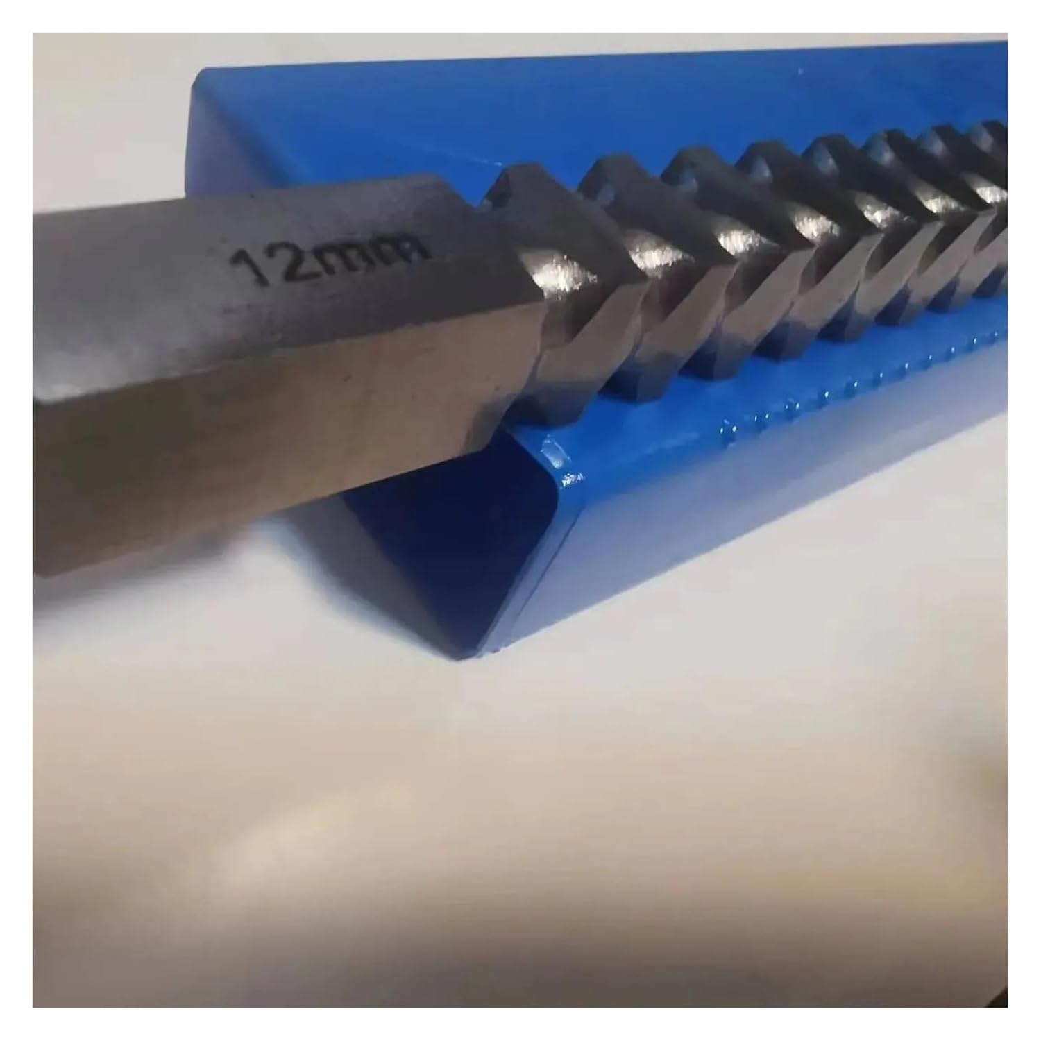 12mm Square Push Type Broach Cutter Metric Size HSS Cutting Tool Heat Resistance