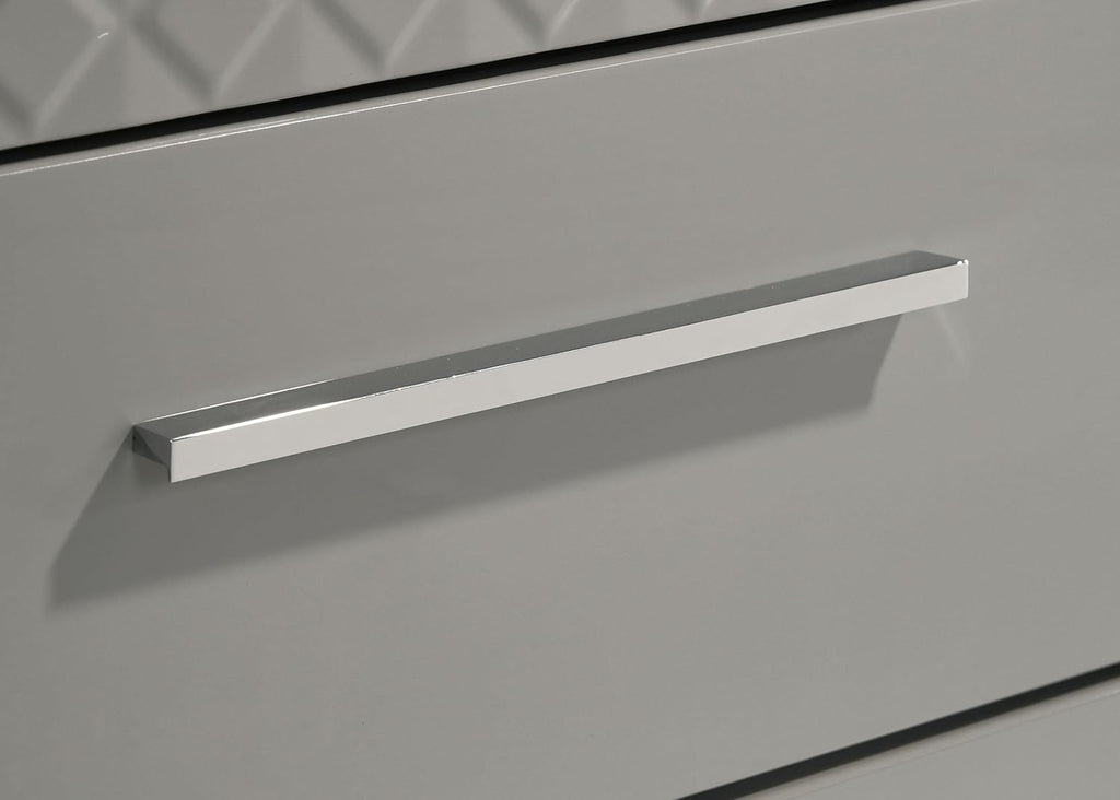 Coaster Home Furnishings - Ives - Wood - 5-Drawer Chest with 3-Dimensional Diamond Tile, Felt-Lined Top Drawer and Metal Glides - Contemporary - Bedroom - Grey High Gloss - 224975