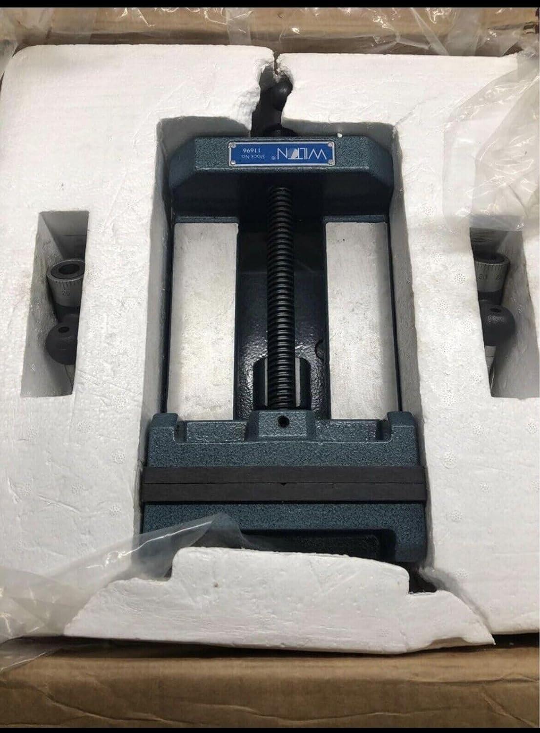 Wilton Cross-Slide Drill Press Vise, 6' Jaw Width & Max Opening, 2' Jaw Depth (Model CS6)