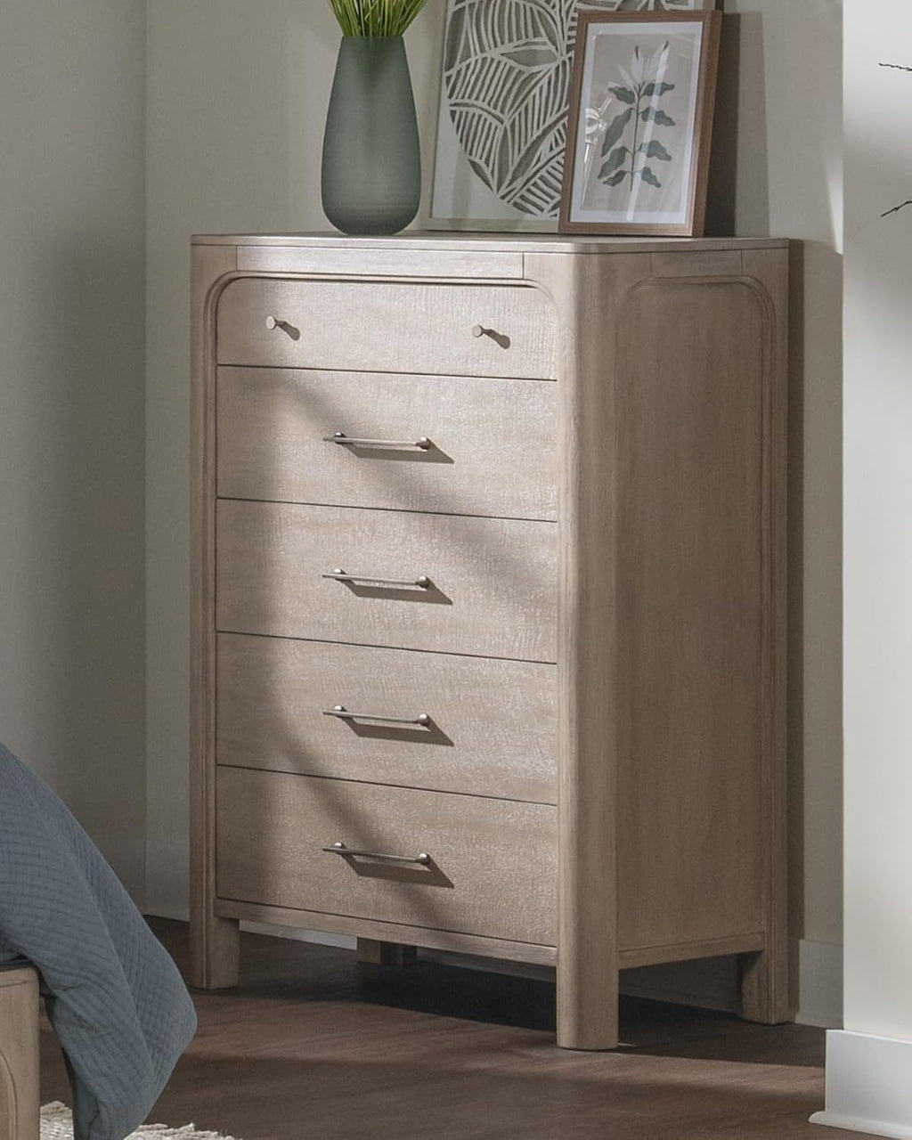 Coaster Home Furnishings - Solano - Wood - 5-Drawer Chest with Coastal Design, Rounded Edges, Bar Pull Handles and Hidden Compartment - Bedroom - Weathered Mango - 222525
