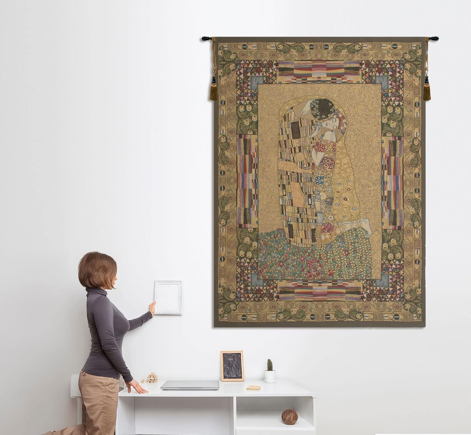 C Charlotte Home Furnishings Inc The Kiss European Tapestry Wall Hanging | Viscose Cotton and Polyester Blend Wall Art | 36 in. x 26 in | Home Decor Accents | Inspired by Gustav Klimt