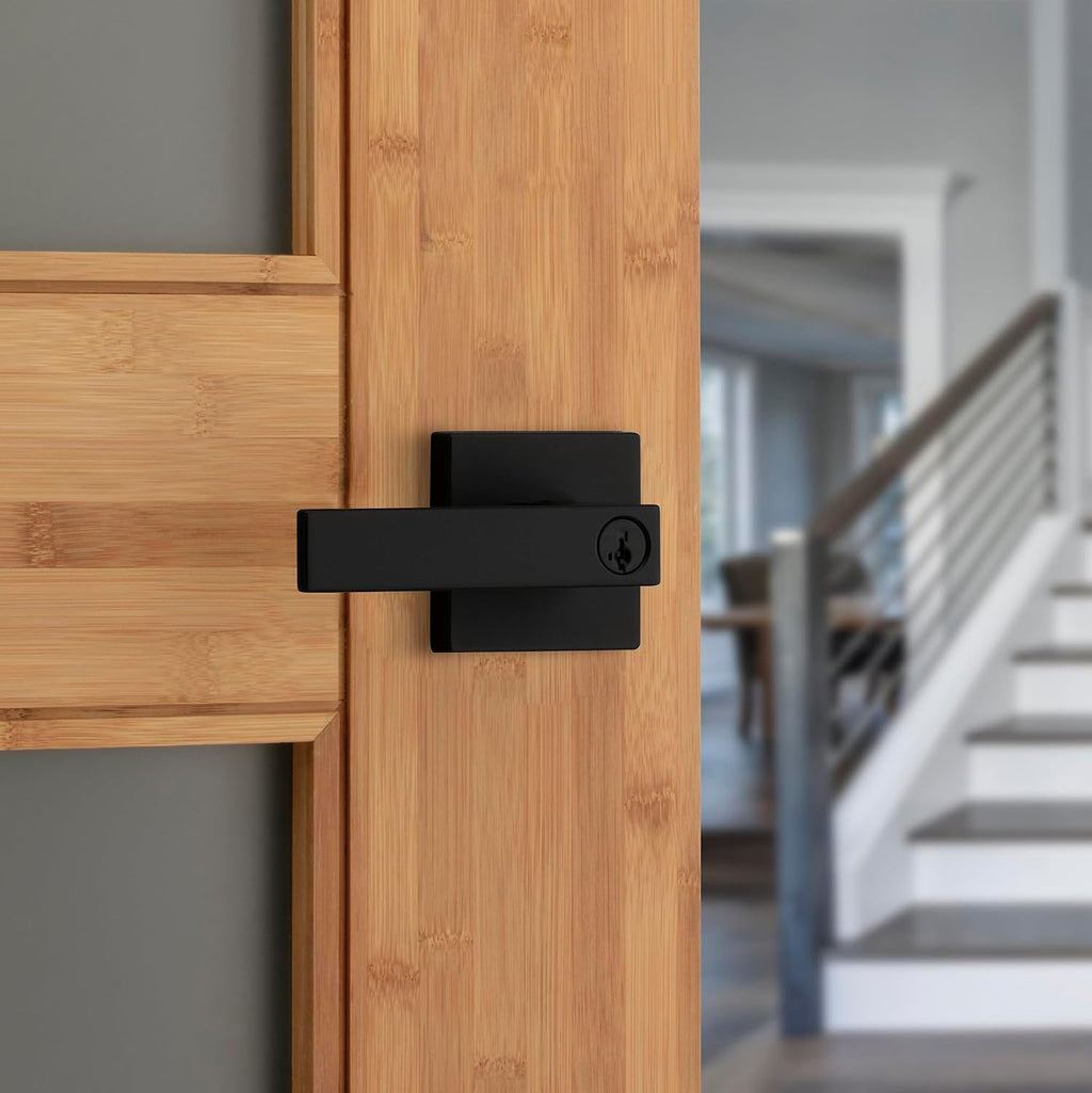 Kwikset Singapore Entry Door Handle with Lock and Key, Secure Keyed Reversible Handle Exterior, for Front Entrance and Bedrooms, Matte Black, Pick Resistant Smartkey Rekey Security, 10 Pack