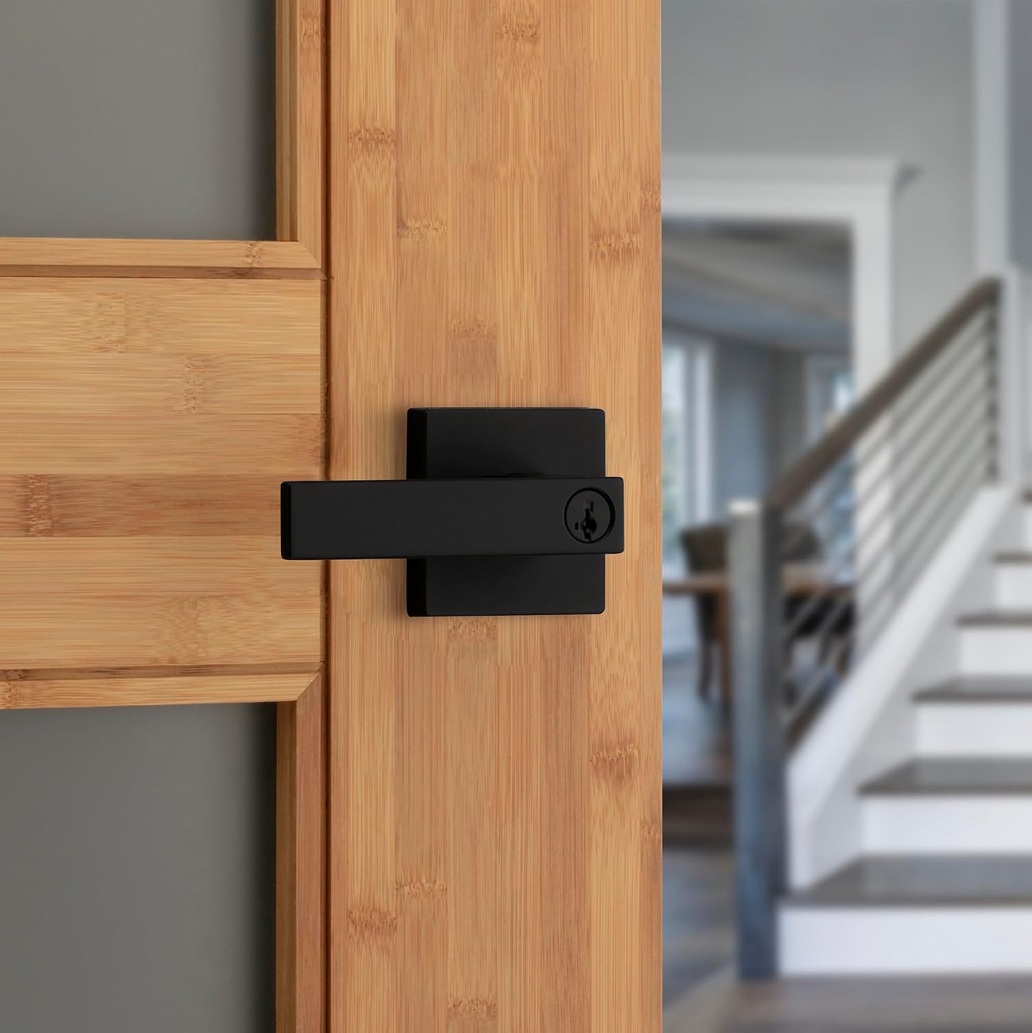 Kwikset Singapore Entry Door Handle with Lock and Key, Secure Keyed Reversible Handle Exterior, for Front Entrance and Bedrooms, Matte Black, Pick Resistant Smartkey Rekey Security, 10 Pack