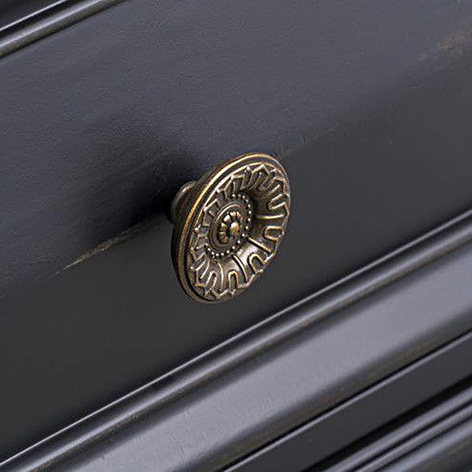Roundhill Furniture Renova Vintage Black 7-Drawer Dresser