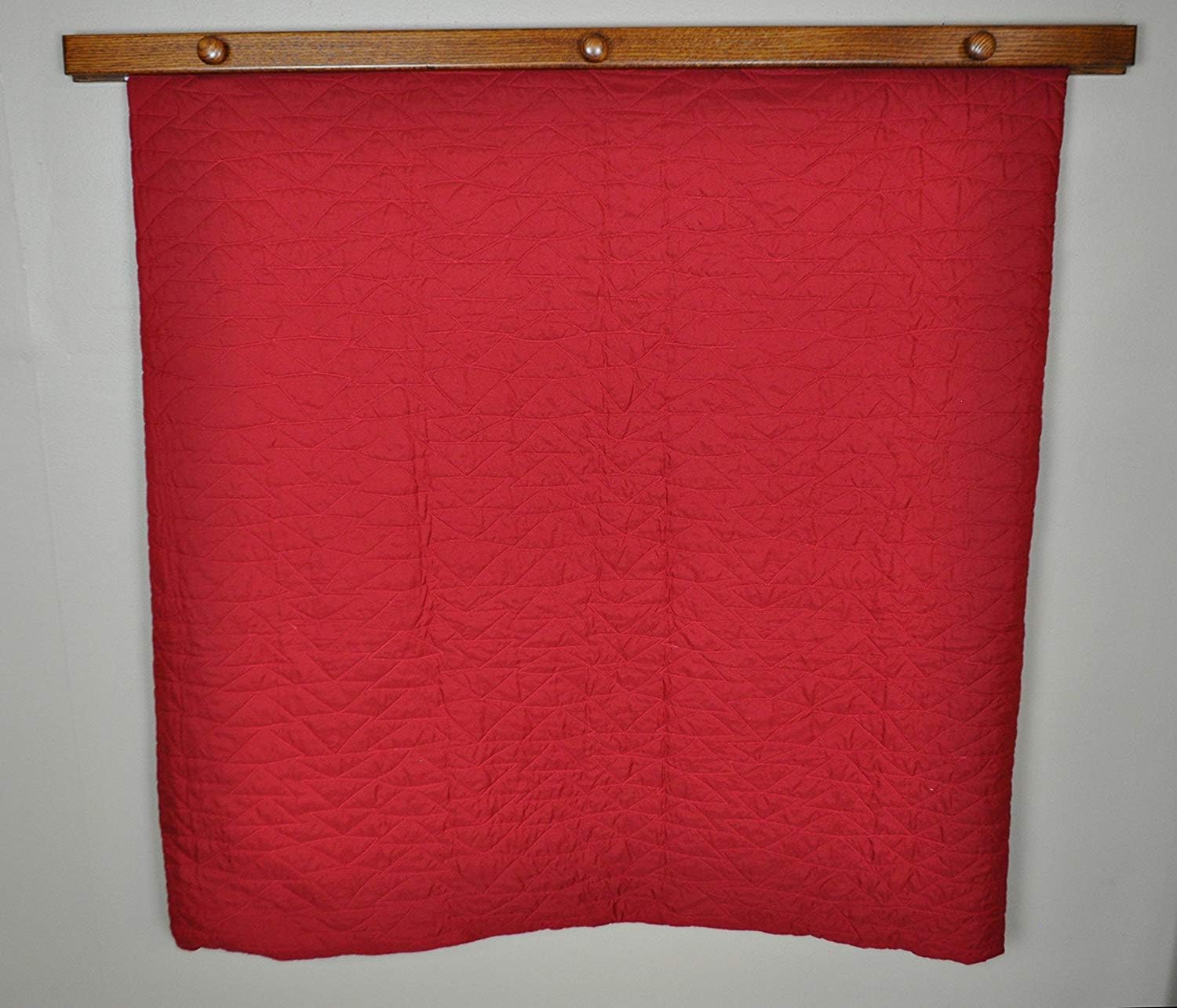 RRD Quilt Hanger for Wall for Display (96') Amish Made Wooden Quilt Rack Wall Mount - Rustic Tapestry Quilt Wall Hangers (Maple Wood, Natural Stain, 96' Long)