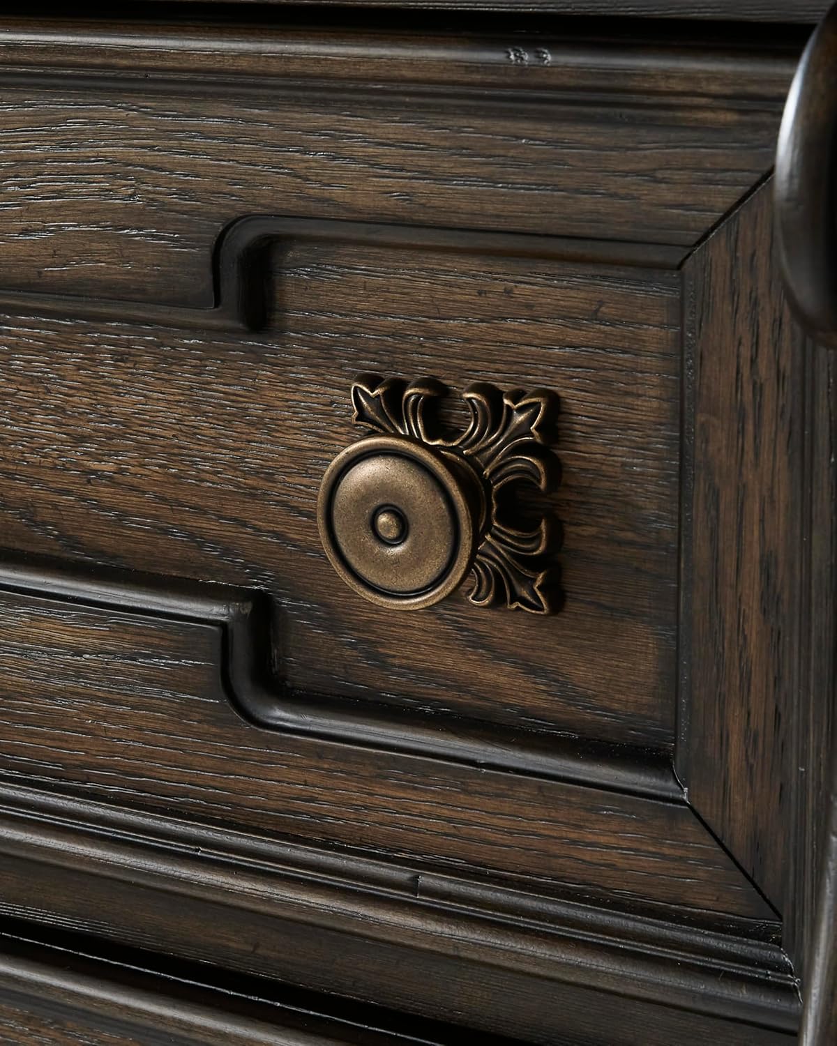 Signature Design by Ashley Maylee 6 Drawer Traditional Dresser with Mirror, Bedroom Chest of Drawers, Hardwood Solids, Oak & Ash Swirl Veneers, MDF Substrates, Cast Resin, Dark Brown