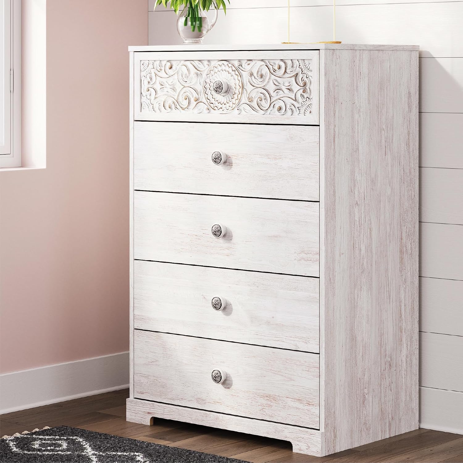 Signature Design by Ashley Paxberry Boho 5 Drawer Chest of Drawers, Whitewash