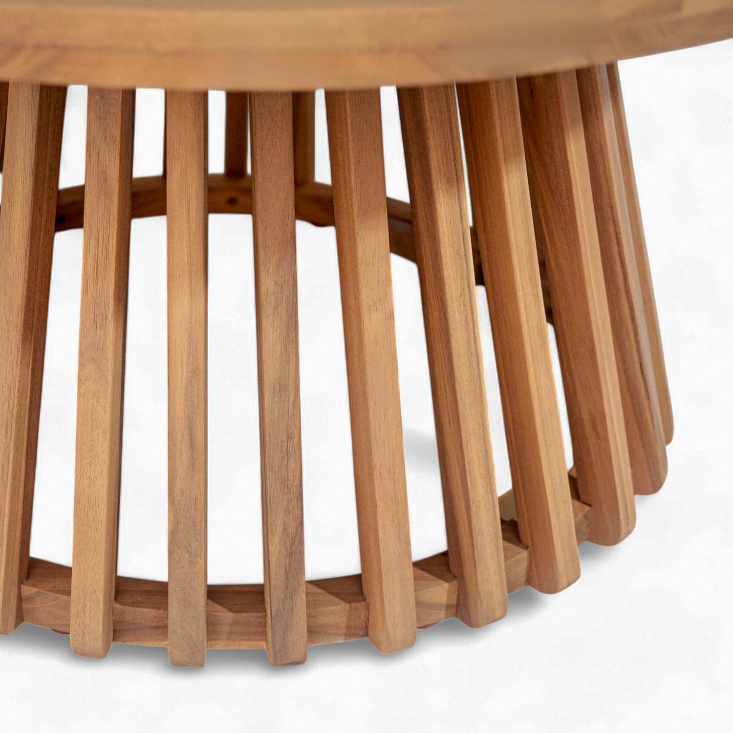 Christopher Knight Home Hakee Acacia Wood Patio Coffee Table, Round Coffee Table with Unique Wooden Base, Stylish Indoor/Outdoor Table, Easy Assembly, 31.5' x 31.5' x 16', Light Teak