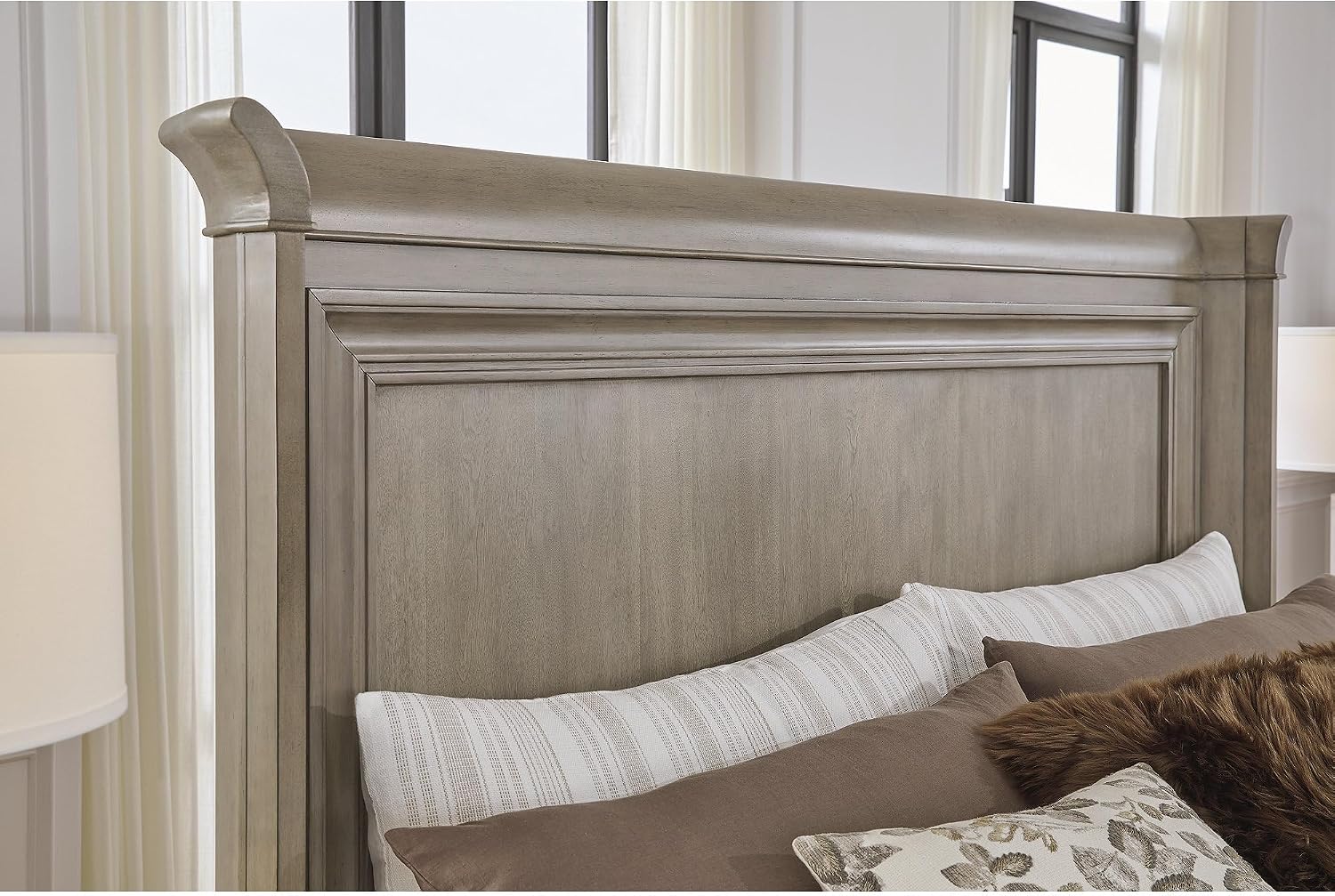 Signature Design by Ashley Lexorne Traditional King Sleigh Bed, Foundation or Box Spring Needed, Light Gray
