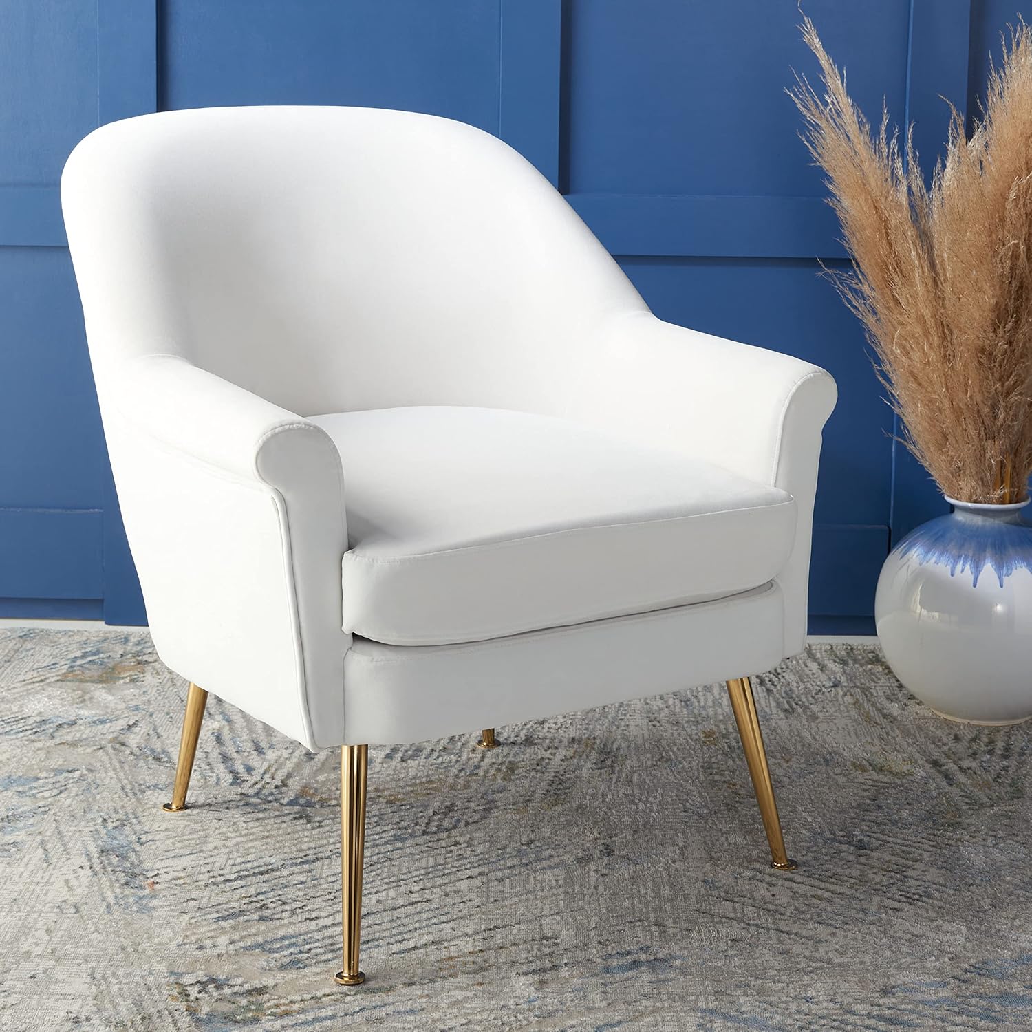 SAFAVIEH Home Collection Rodrik White Velvet/Gold Accent Chair