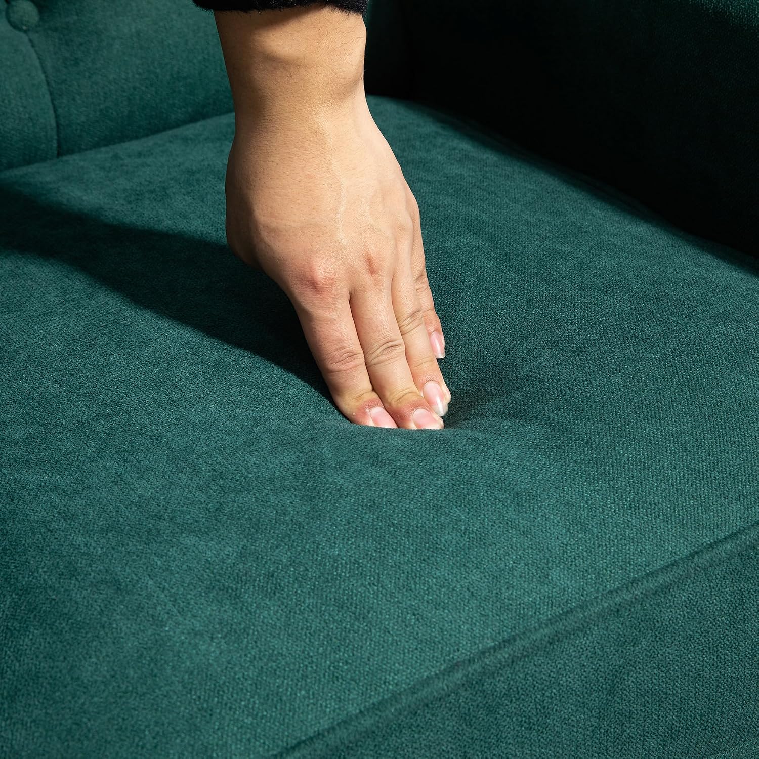 HOMCOM Mid-Century Modern Accent Chair, High Wingback Reading Chair, Button-Tufted Upholstered Fabric Armchair with Retro Wood Legs for Apartment, Living Room, Bedroom, Dark Green