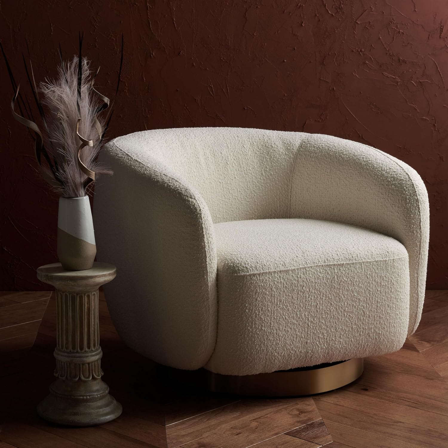 SAFAVIEH Couture Collection Bernard Ivory/Gold Boucle Swivel Accent Chair (Fully Assembled)