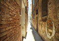 20X10ft Fabric Narrow Venice Brick Alley Backdrop Old Italian Passage Background European Travel Party Decorations Vintage Urban Theme Photo Studio Props Rustic Wall Hanging Tapestry
