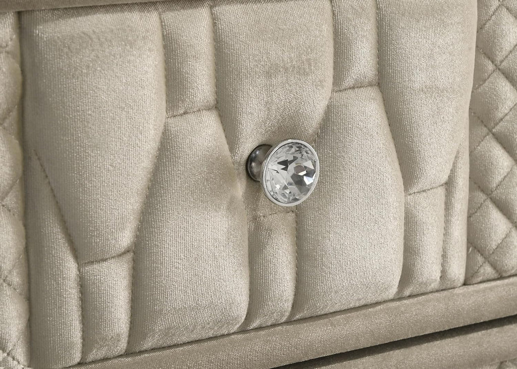 Coaster Home Furnishings - Lorient - Wood and Velvet - 5-Drawer Chest with Built-in LED Lighting, Crystal Knobs and English Dovetail Joinery - Bedroom - Ivory and Camel - 222665