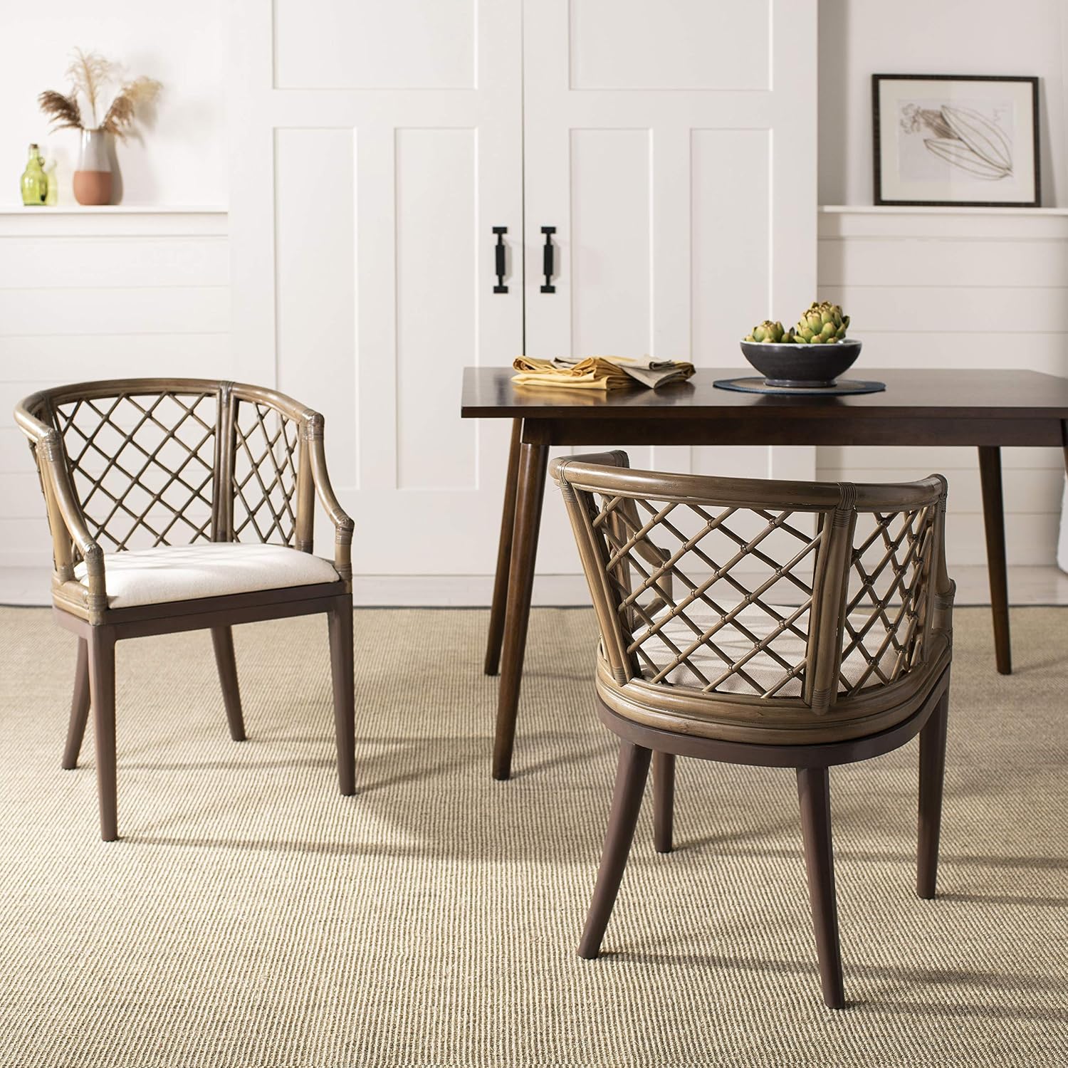 SAFAVIEH Furniture - Carlotta Rattan Arm Chair - Greige & White - Solid Wood - Coastal Open-Arm Design - Ideal for Living Room, Sunroom, Bedroom (SEA4013A)