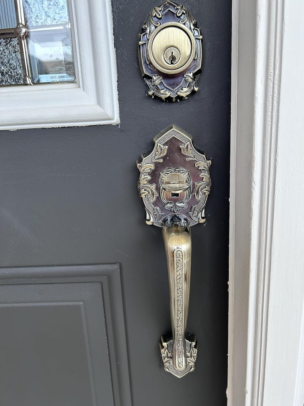 LOCKSET4U Single Reversal Front Door Hardware Set Luna, Heavy Duty Grip Entry Single Door Lock Set with Grip Handle and deadbolt, Antique Brass Finish