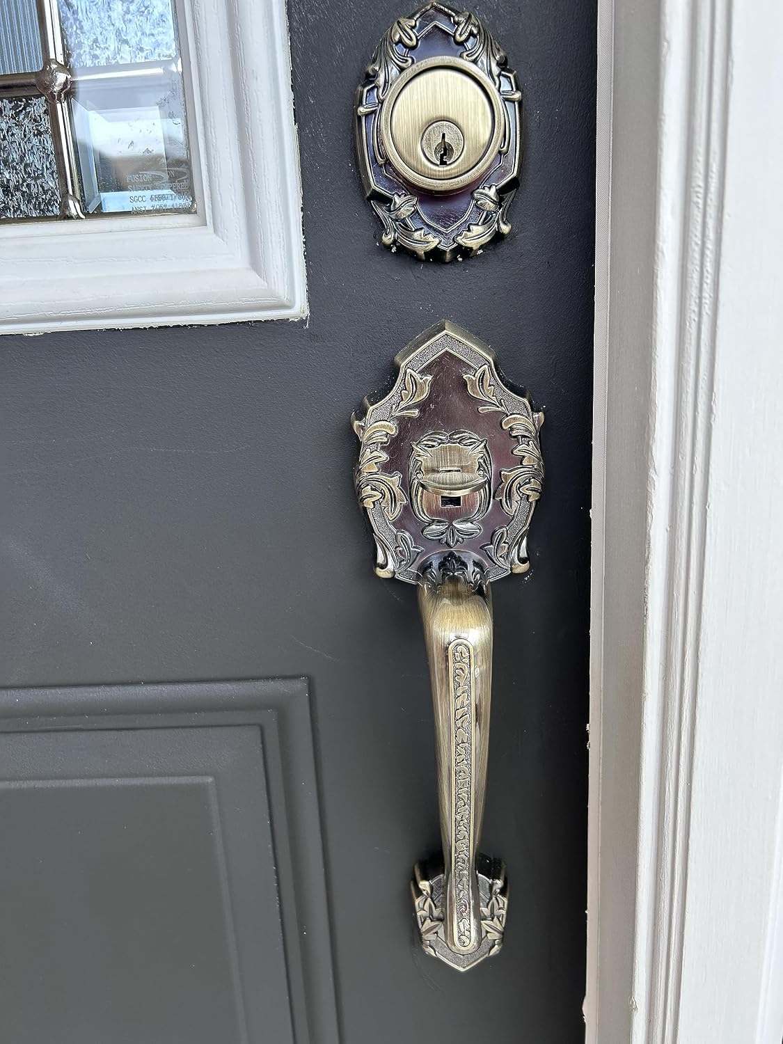 LOCKSET4U Single Reversal Front Door Hardware Set Luna, Heavy Duty Grip Entry Single Door Lock Set with Grip Handle and deadbolt, Antique Brass Finish