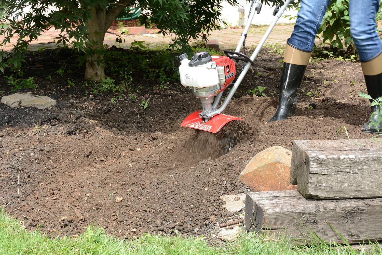Mantis 7940 4-Cycle Tiller Cultivator Powered by Honda – Lightweight, Powerful and Compact - No Fuel Mix, Sure-Grip Handles – Built To Be Durable and Dependable
